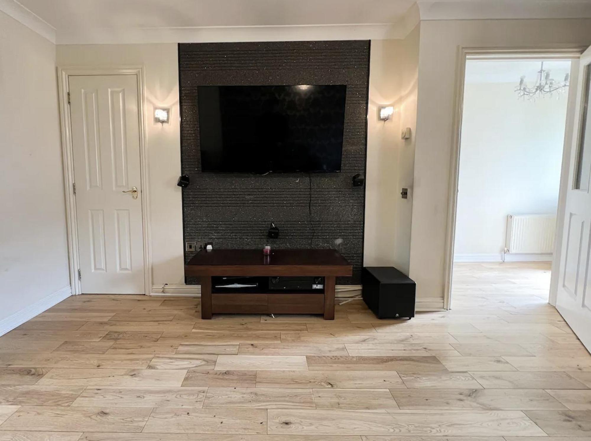 Glasgow Central - Entire House - Free Parking , Free Super Fast Wifi , Private Garden & Parking Security Luaran gambar