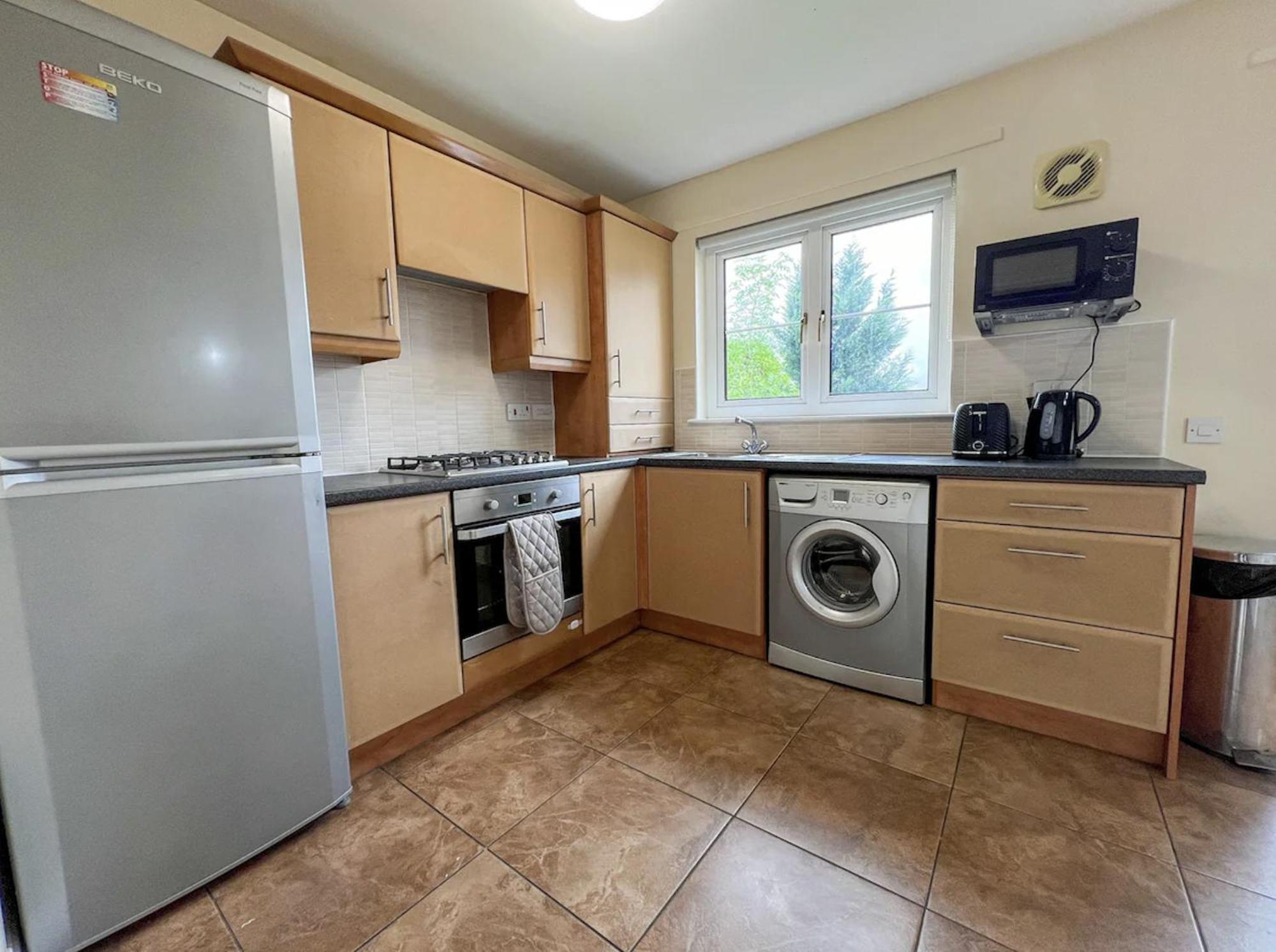 Glasgow Central - Entire House - Free Parking , Free Super Fast Wifi , Private Garden & Parking Security Luaran gambar